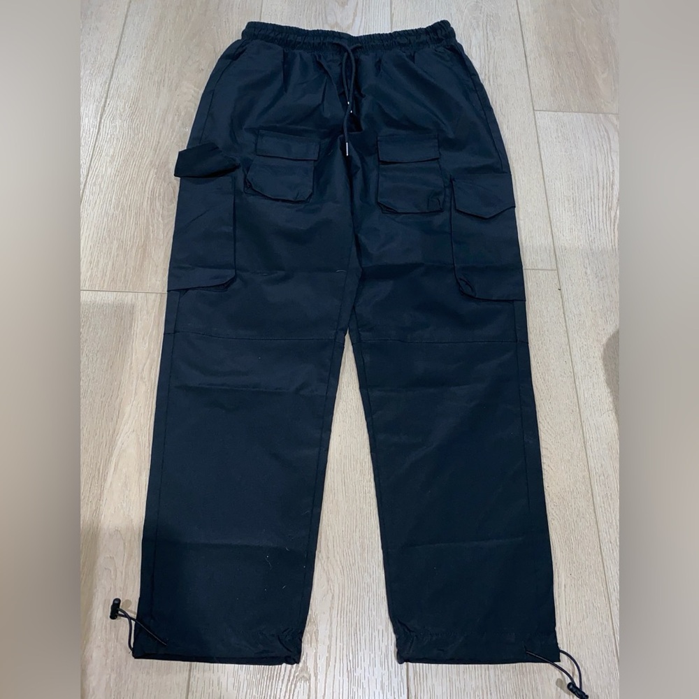 Men's Black Athletic Cargo Pants